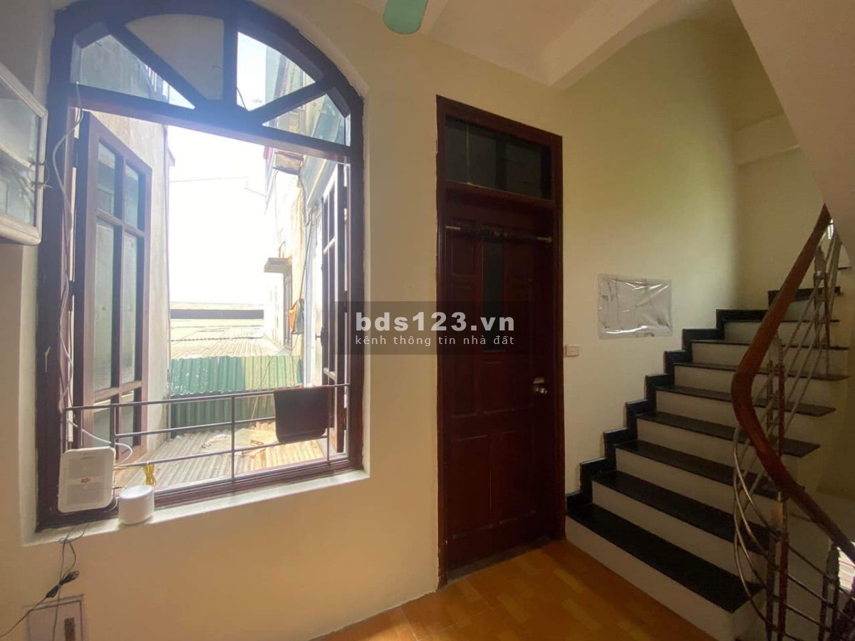 BÁN GẤP NHÀ TẠI BẰNG B LINH ĐÀM CHỈ 4,8 TỶ, DIỆN TÍCH 47M2 X 4 TẦNG, MT 5M