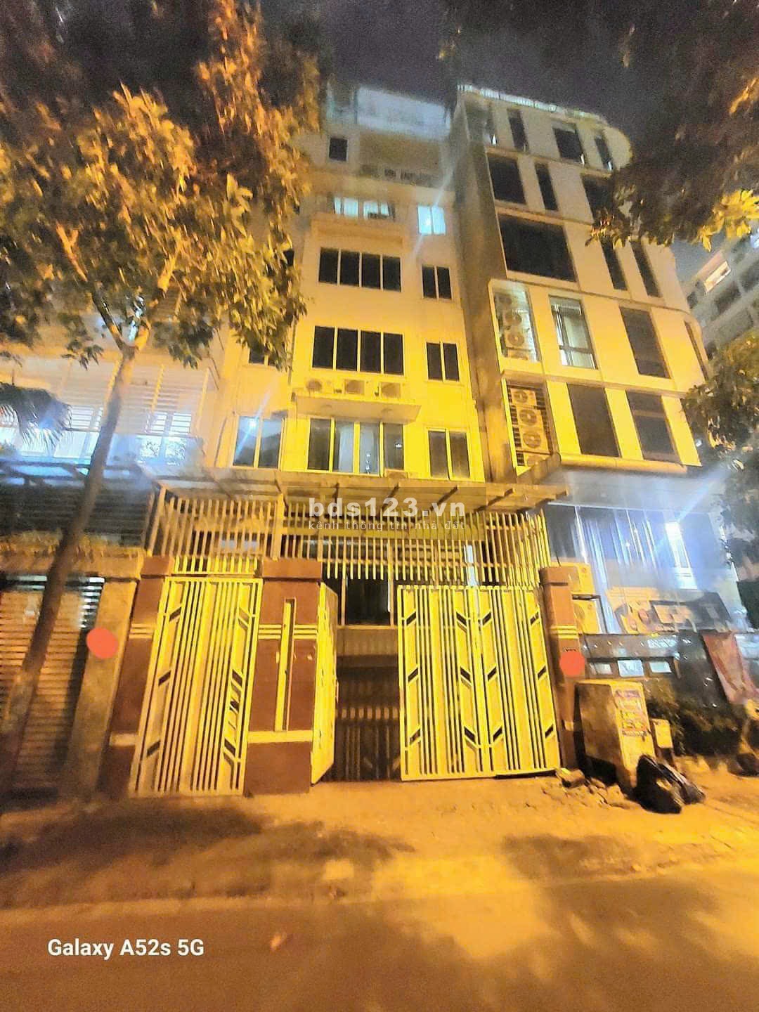 NHÀ QUÂN ĐỘI PHÂN LÔ – HAI MẶT NGÕ Ô TÔ – DỊCH VỌNG - CẦU GIẤY