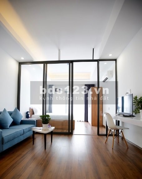 Cho thuê căn Chung cư Sky center, Phổ Quang, p2, Tân Bình: 50m2 - 1p - NT, 12tr