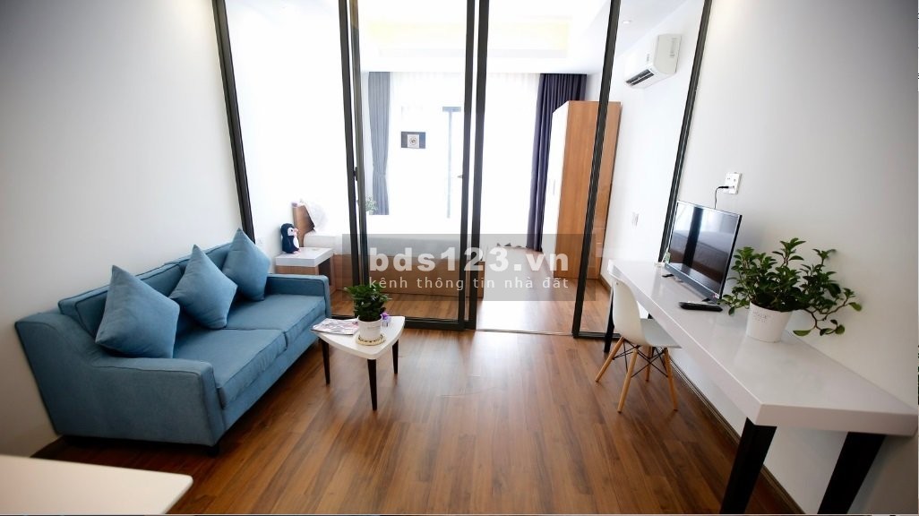Cho thuê căn Chung cư Sky center, Phổ Quang, p2, Tân Bình: 50m2 - 1p - NT, 12tr