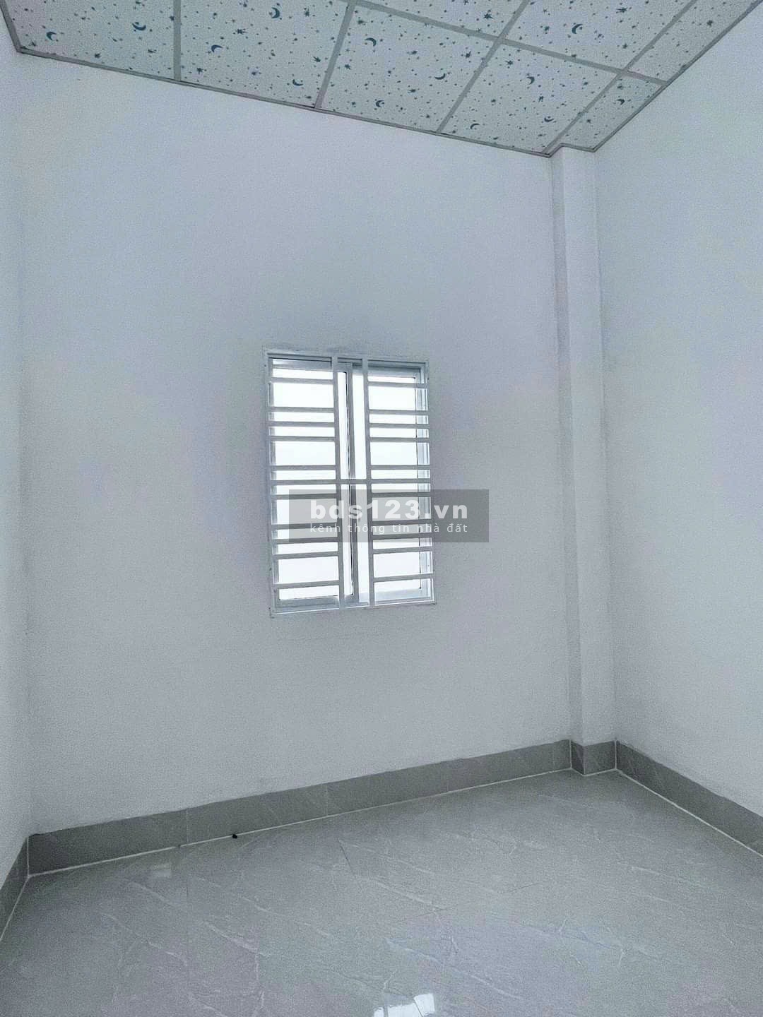 BÁN ĐẤT HƠN 110m2 VỪA XÂY DỰNG NHÀ CẤP 4 KIÊN CỐ GIÁ 980TR