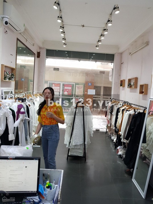 Cho thuê cửa hàng tầng 1, 2 và 3 toà nhà 31 ngõ 159 Pháo Đài Láng, Đống Đa, Hà Nội