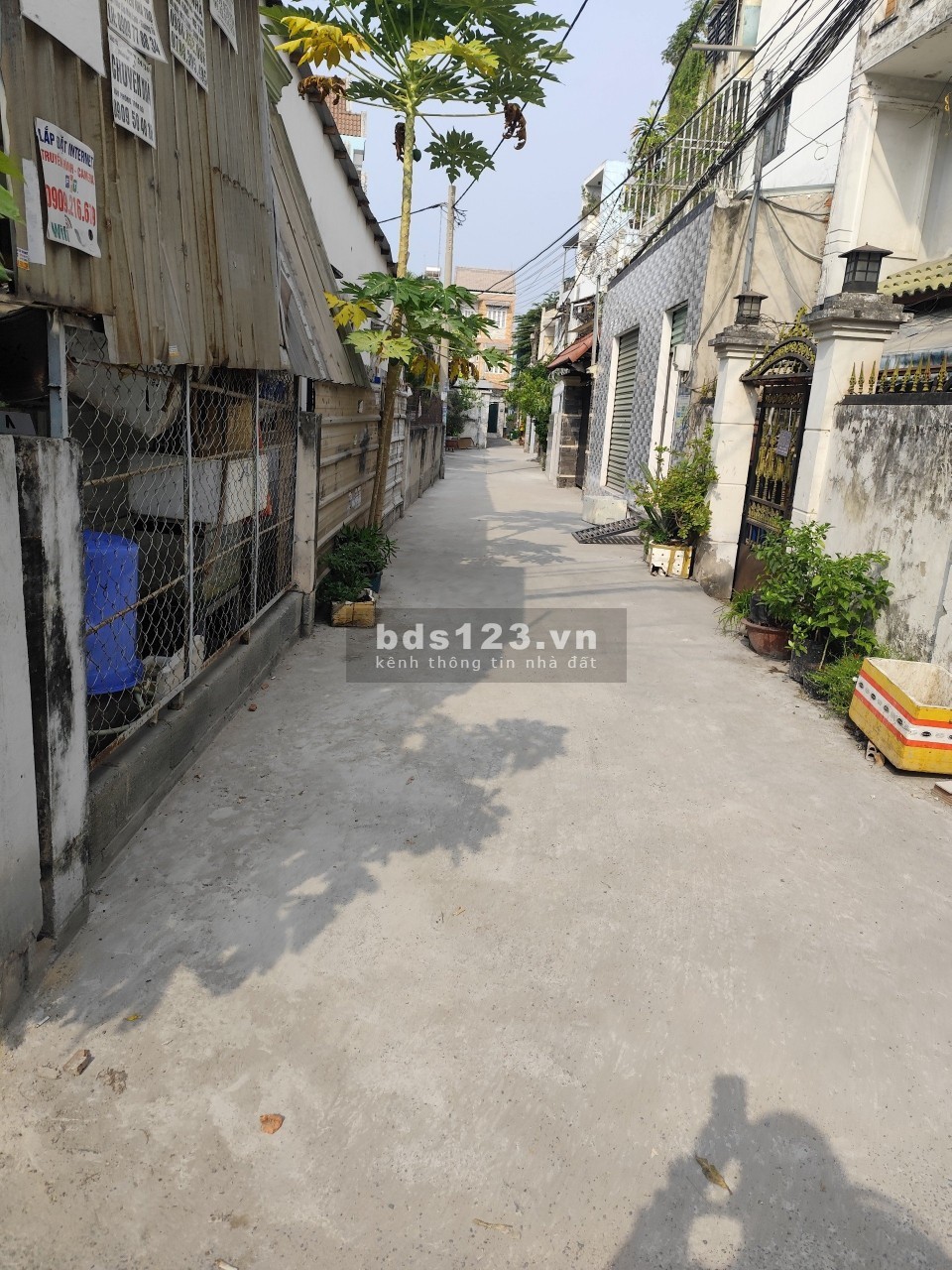 Nhà full nội thất hẻm oto, ngay chợ Hiệp Bình, 3pn 3wc.