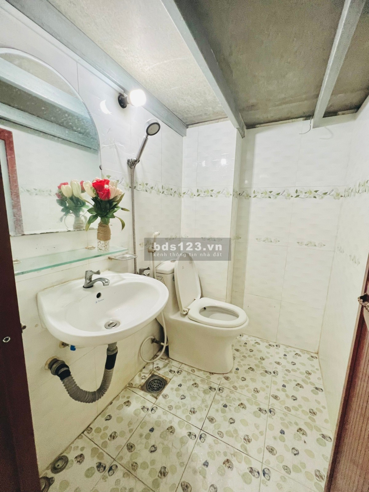 PHÒNG TRỌ SINH VIÊN SIÊU RẺ KHU VỰC TÂN BÌNH ĐẦY ĐỦ CÁC LOẠI PHÒNG 30m2