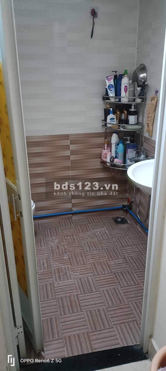 Nhà mặt tiền đường lớn kd đa ngành nghề. 3pn 2wc, rộng rãi thoáng mát