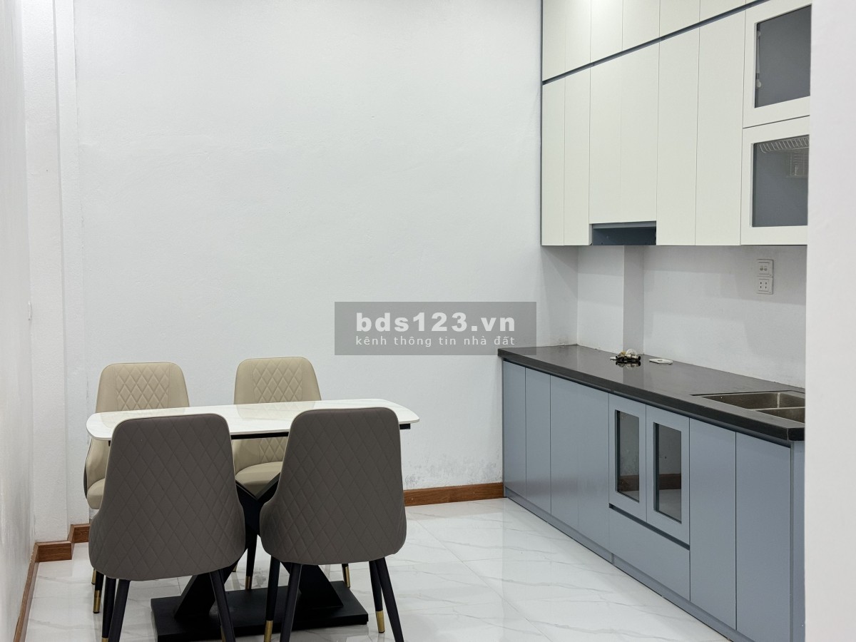 Bán nhà 41m2 xây 4 tầng Mỗ Lao full nội thất giá 6,x tỷ lH 0984745099