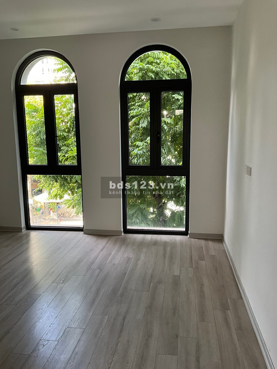 (Cần bán) Biệt thự hoàn thiện Sao Biển gần biển giá 22.x tỷ Vin Gia Lâm, Hà Nội (0985941715)
