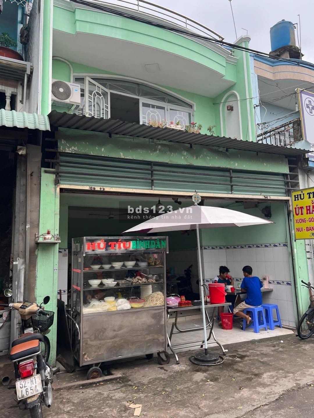 CHÍNH CHỦ CẦN BÁN GẤP CĂN NHÀ MT NẰM TRONG CHỢ BÌNH CHÁNH