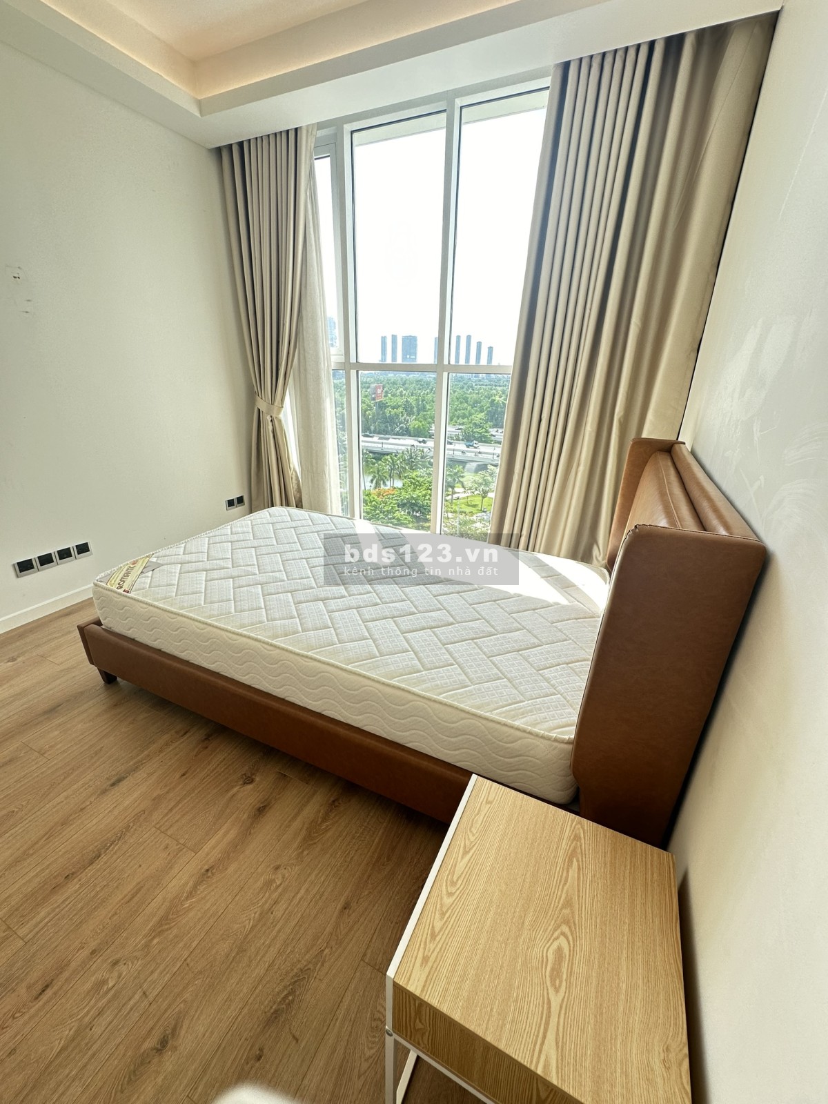 Cho thuê 3 Phòng ngủ Sarina Sala Căn góc 155m2 full đồ, nội thất xịn