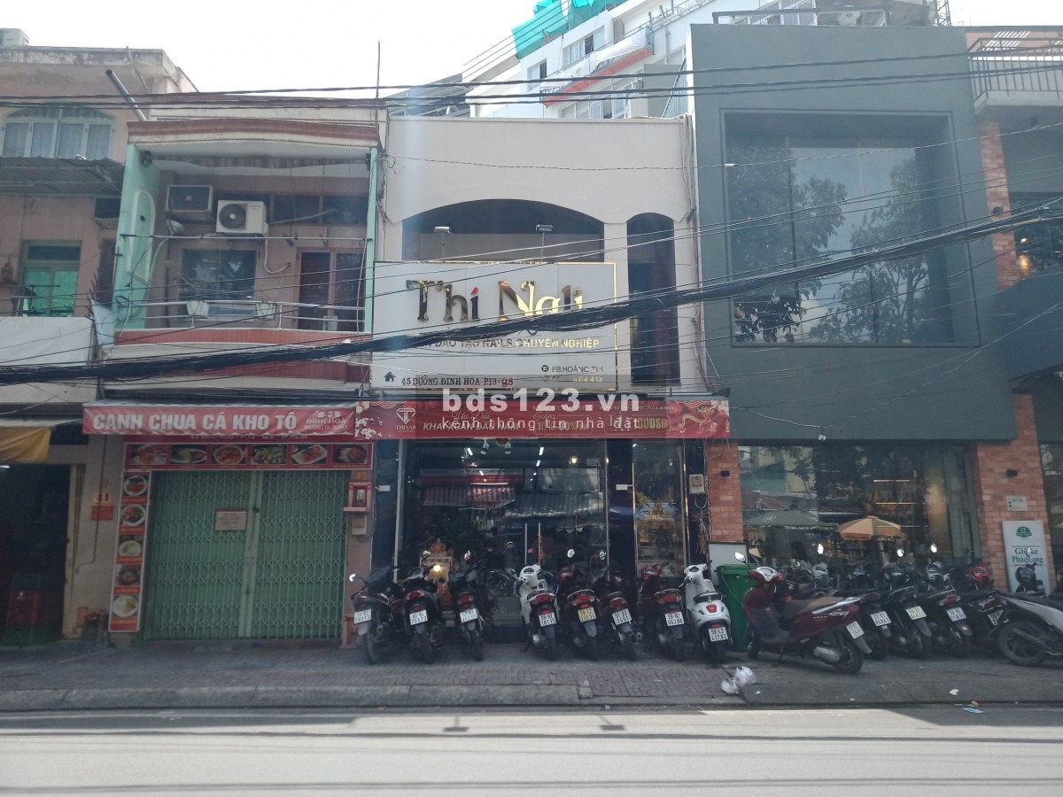 Tôi cần cho thuê mặt bằng kinh doanh sát bên Phúc Long mặt tiền đường Đinh Hòa, Phường 13, Quận 8