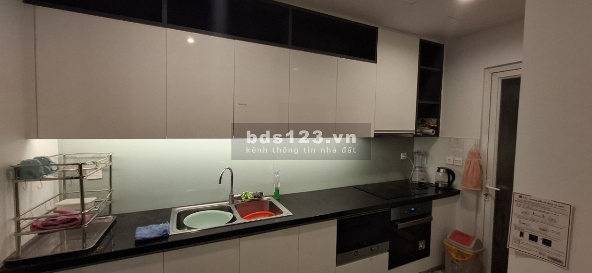 Cho thuê căn hộ 3PN, full nội thất, giá 26 triệu/tháng