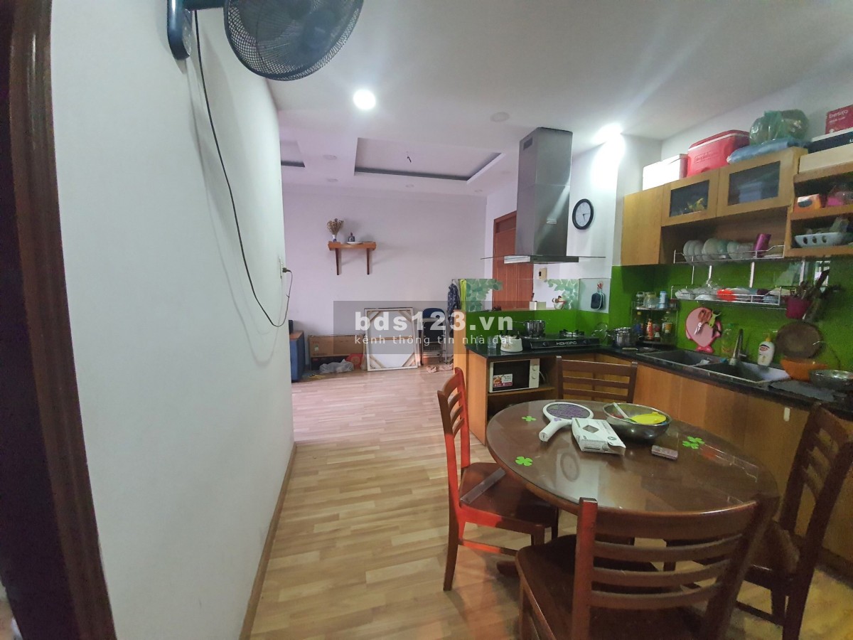 Cho thuê chung cư Ruby Garden - Tân Bình 13tr 2pn 90m2. Nội thất đầy đủ, ban công thoáng mát