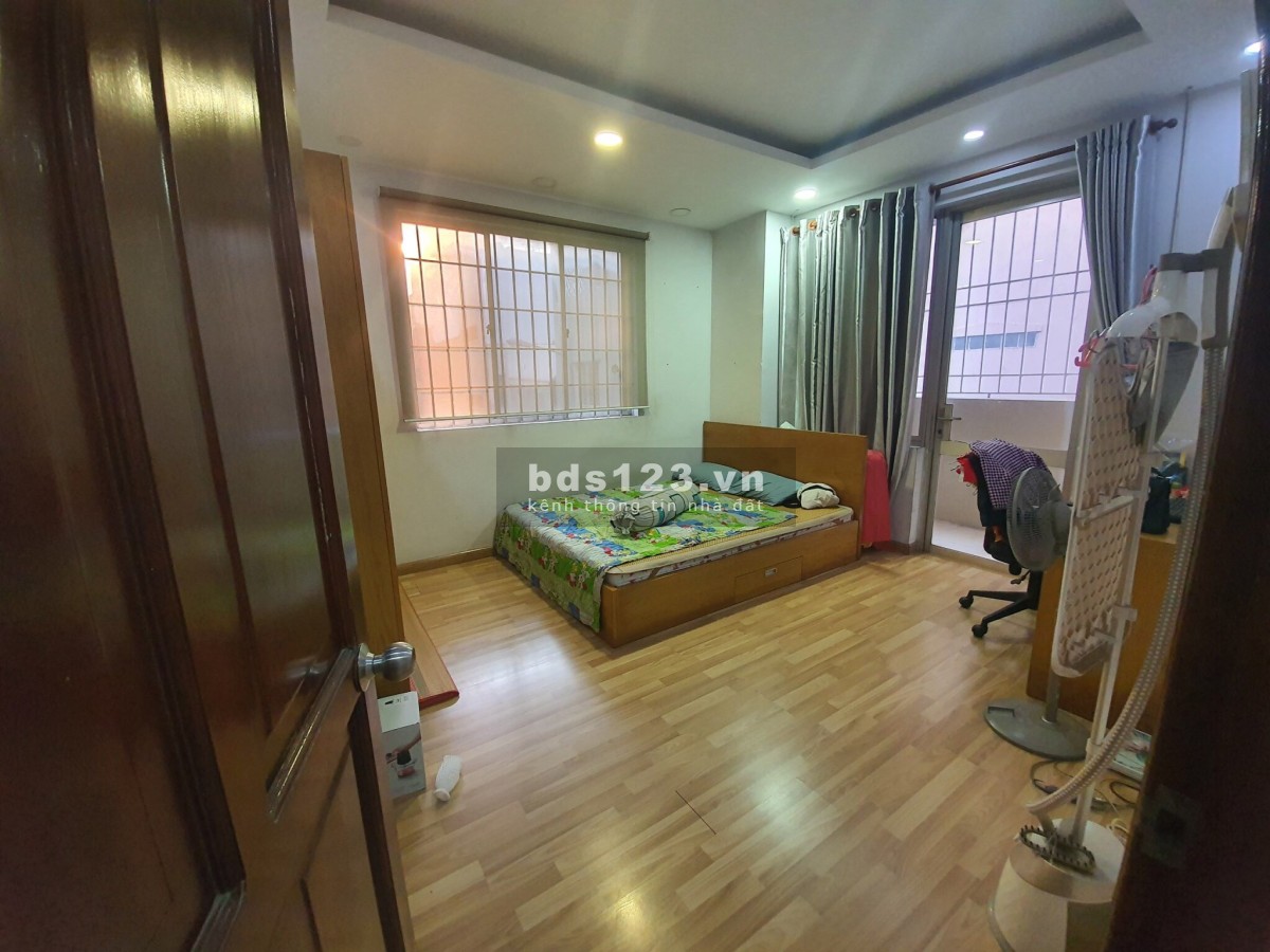 Cho thuê chung cư Ruby Garden - Tân Bình 13tr 2pn 90m2. Nội thất đầy đủ, ban công thoáng mát