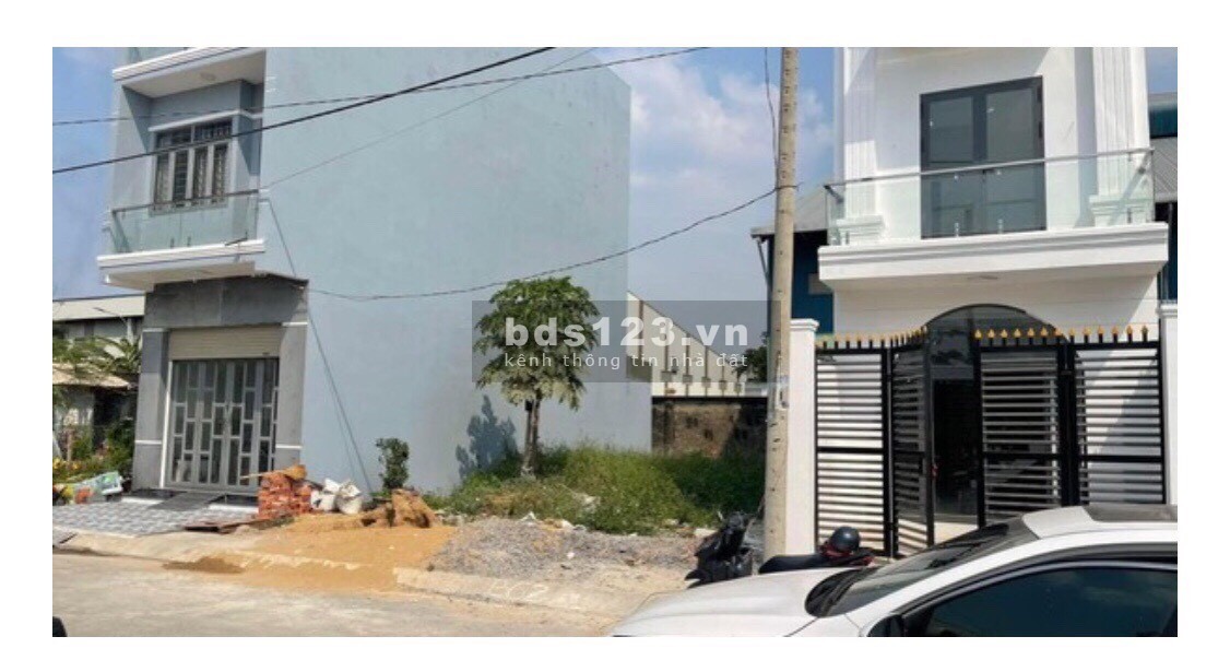 CẦN TIỀN BÁN GẤP LÔ ĐẤT NỀN TẠI TRUNG TÂM TP TÂN AN