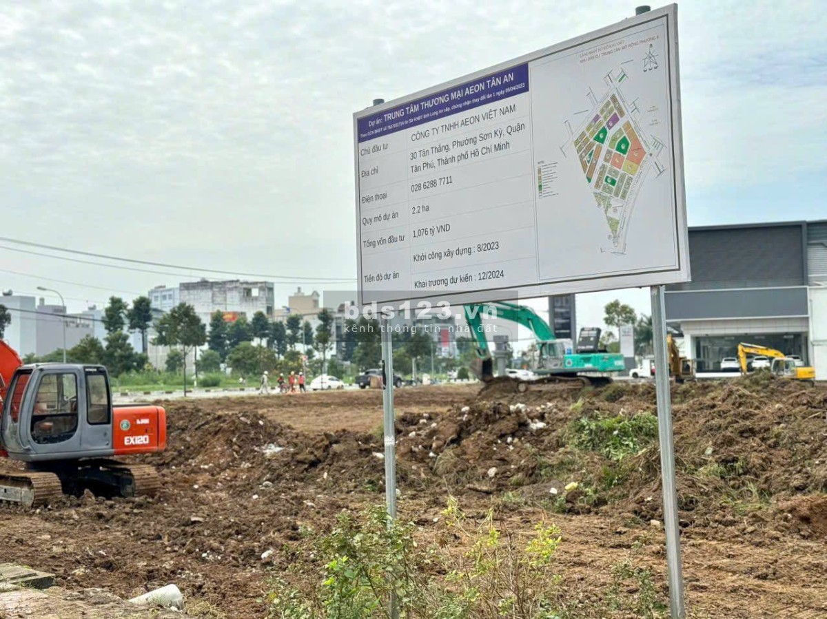CẦN TIỀN BÁN GẤP LÔ ĐẤT NỀN TẠI TRUNG TÂM TP TÂN AN