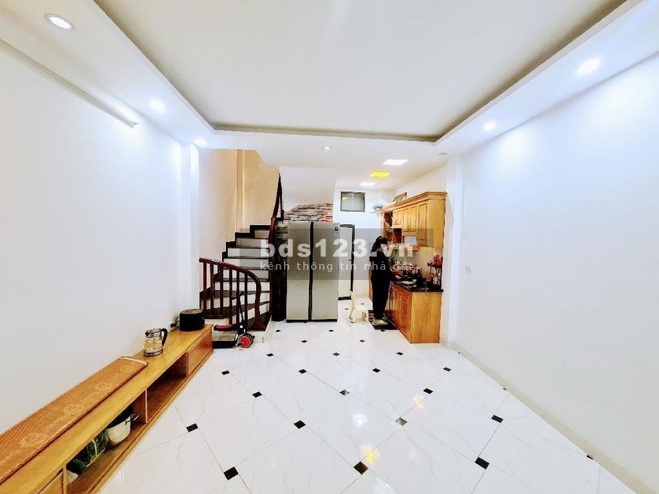 xuân đỉnh bắc từ liêm, 40m2 giá chưa đến 6 tỷ nhà mới đẹp full đồ nội thất , ngõ rộng