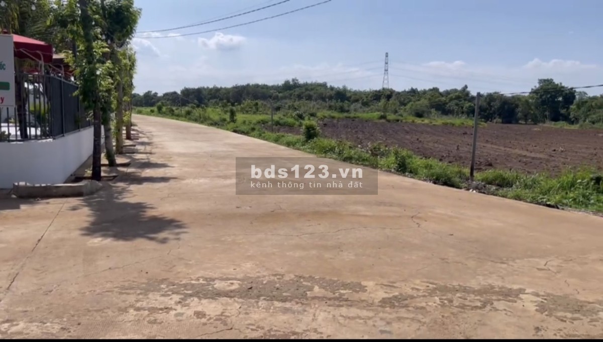 Chính chủ bán đất giá ngộp, 2tr/m2, ngân hàng có hổ trợ vay, gần KCN có thể kinh doanh liền