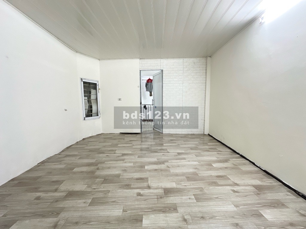 Cần bán gấp nhà Hà Nội giá 2.58 tỷ, diện tích 31m, mặt tiền 4m