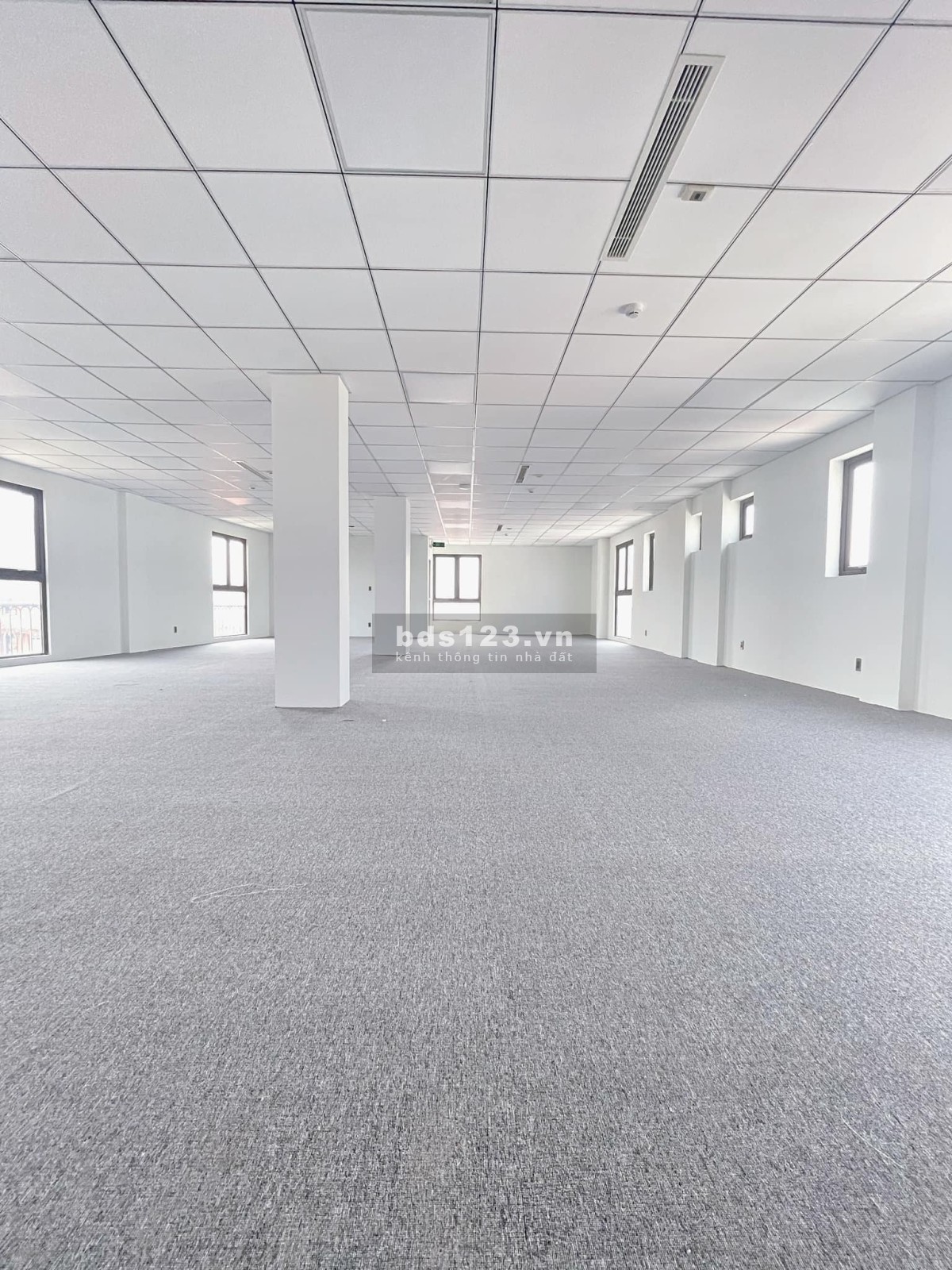 Chính chủ cho thuê sàn văn phòng 150m2 giá chỉ 48tr ngay quận 1