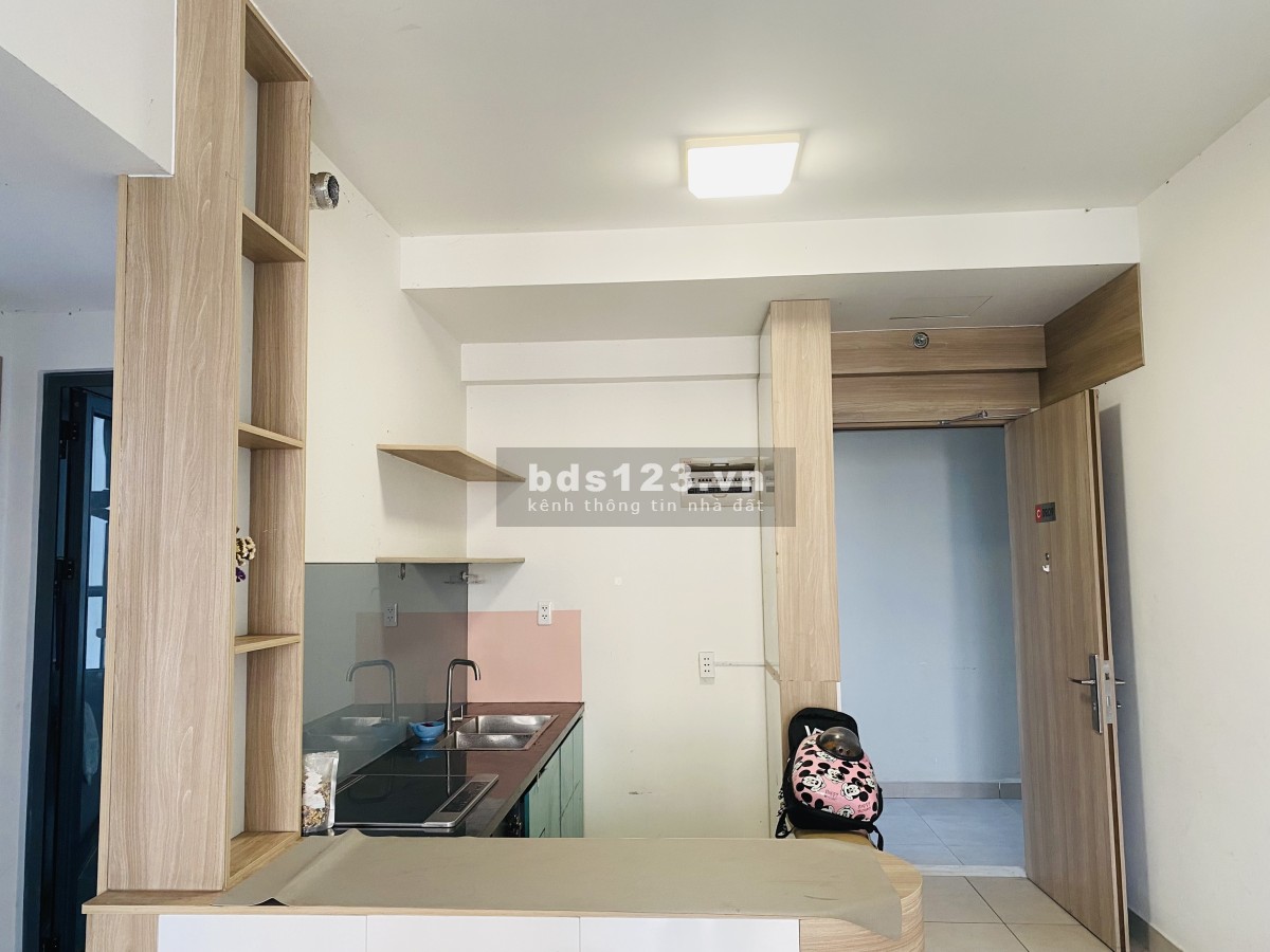 Chính chủ cho thuê CĂN GÓC Citi Esto 2PN + 2 WC full nội thất (miễn trung gian)