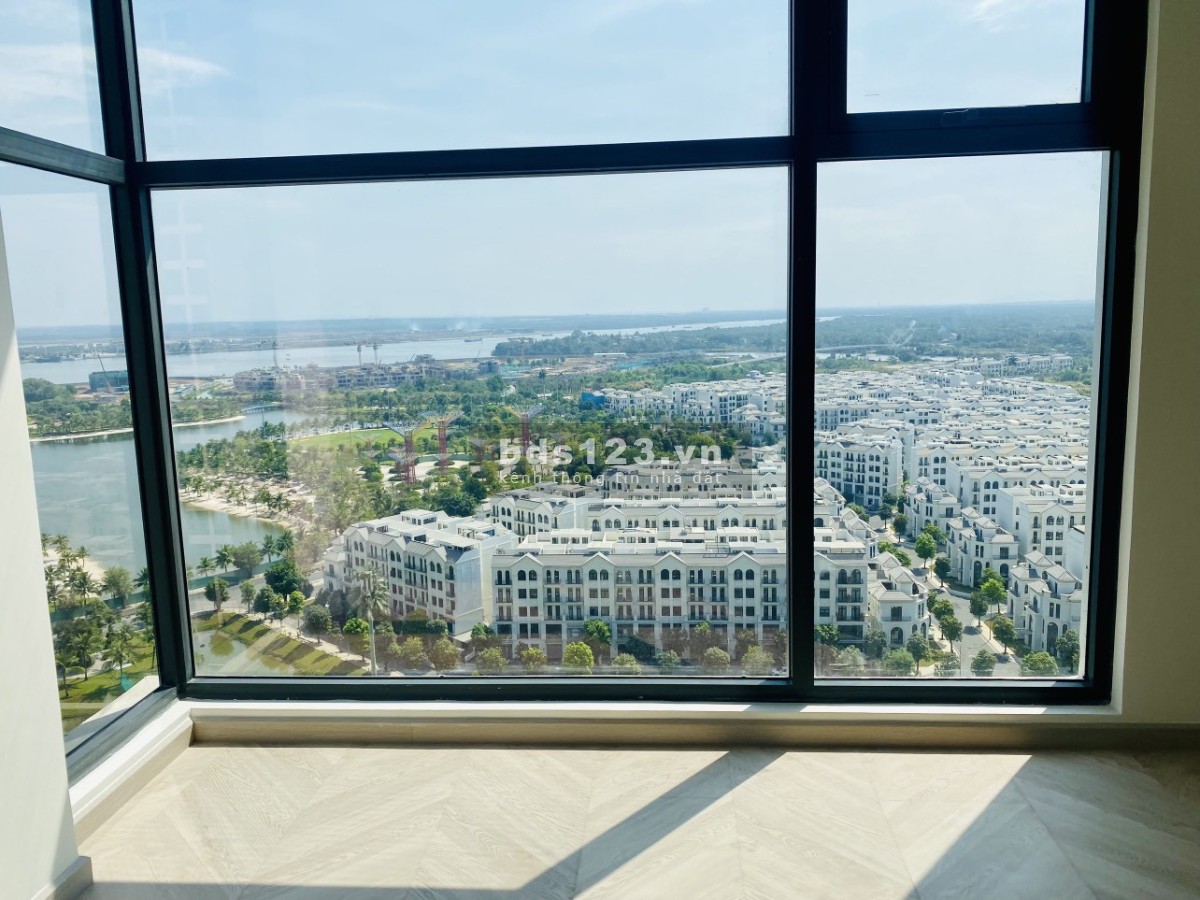 Siêu rẻ - bán căn hộ 3PN Masteri Centre Point 100m2 Vinhomes Grand Park giá 6.6 tỷ bao thuế phí