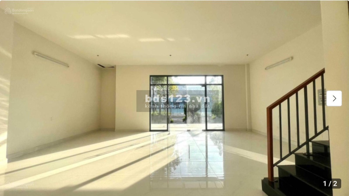 Cho thuê Văn phòng Green river 151m2 chỉ với 16 tr