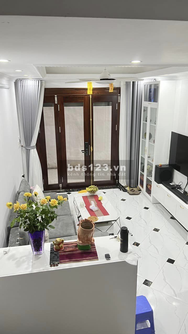 ĐỖ NHUẬN 45m2 giá nhỉnh 5 tỷ đã có nhà siêu đẹp nội thất siêu vip