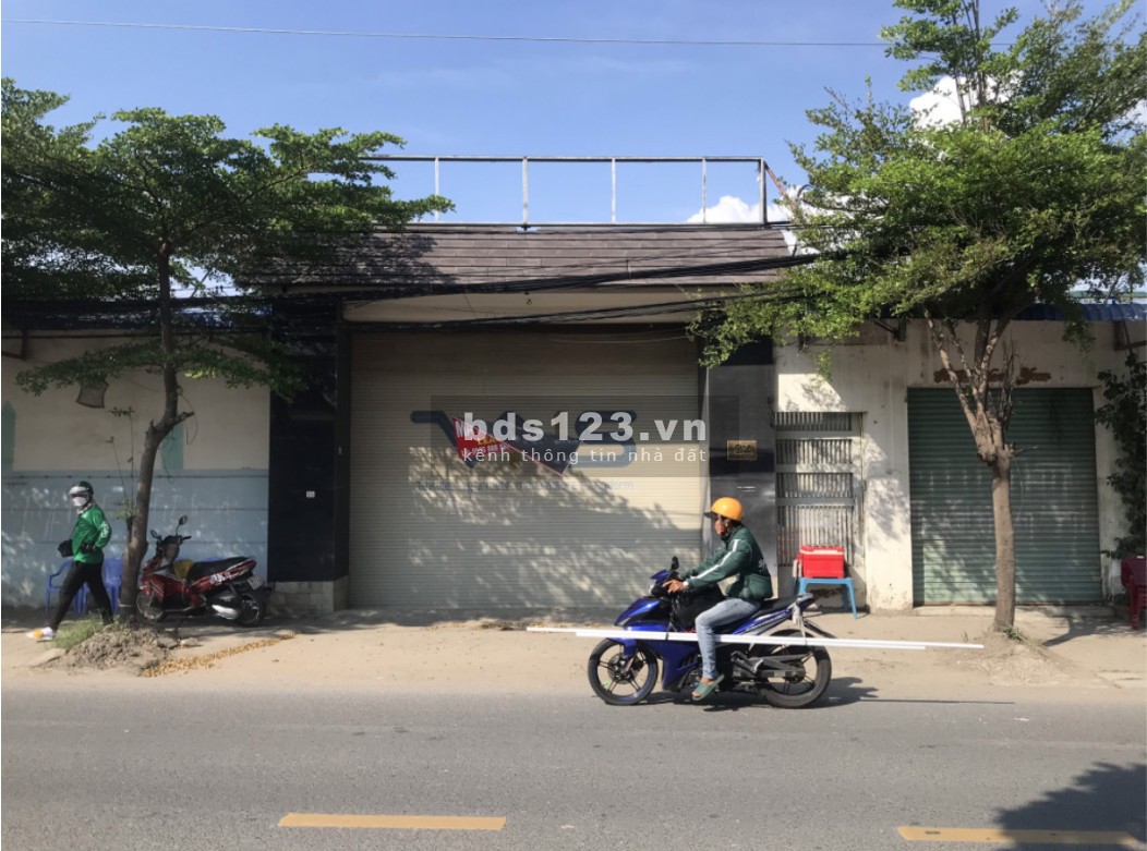 Bán Đất Mặt Tiền Cực Đẹp - Vị Trí Vàng Đường Nguyễn Xiển - TP. Hồ Chí Minh