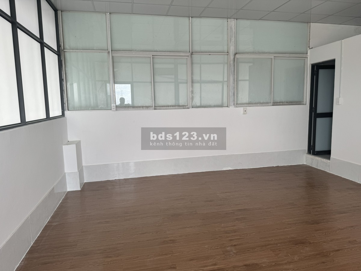 Chung cư mini 35m2 Gần Phạm Văn Đồng có ban công riêng, máy lạnh, nước nóng, Giờ Giấc tự do
