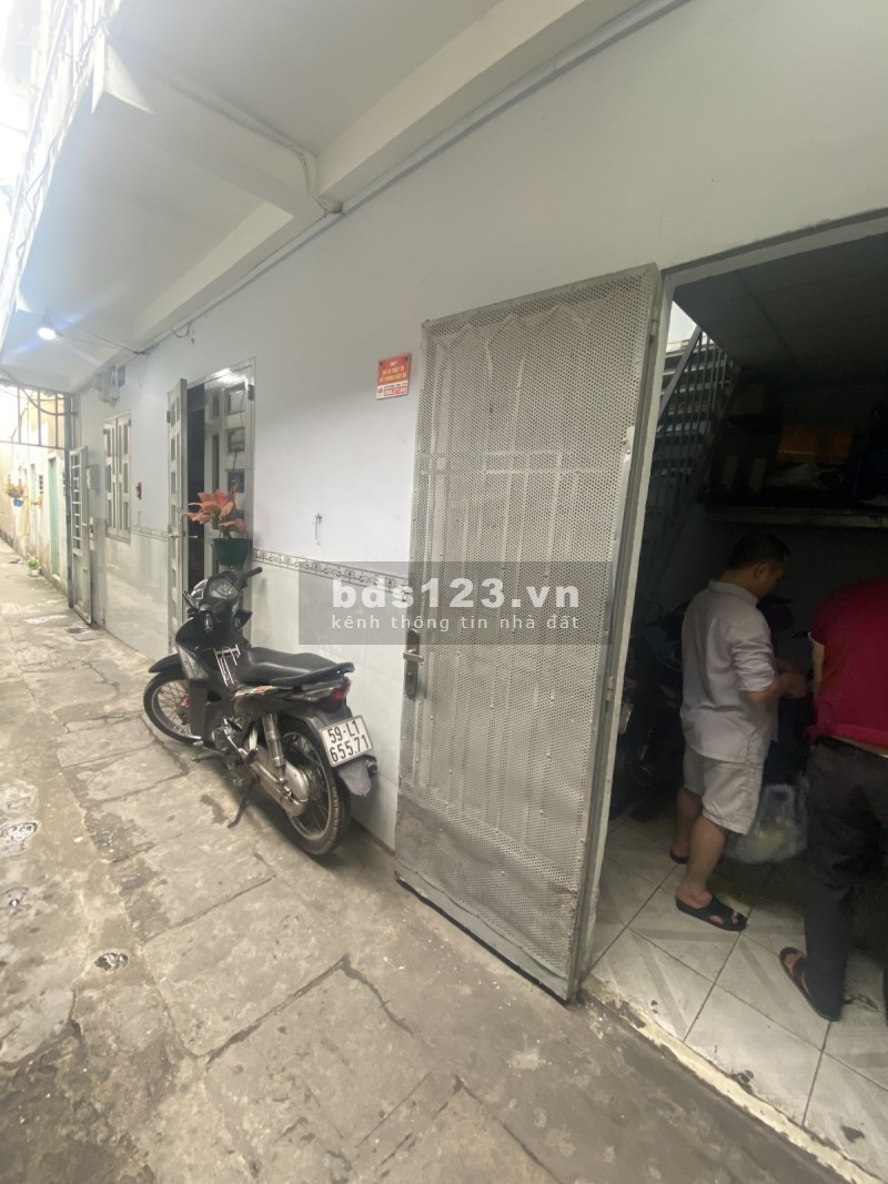 Bán Nhà Gần Thoại Ngọc Hầu ,Phú Thạnh Tân Phú 45M2, 2 Tầng Chỉ 2.9 tỷ 0939756234.