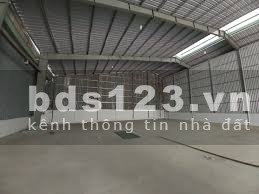 Cho thuê Kho Xưởng: 1.800m2 Bến Lức, Long An. Có PCCC, Trạm điện, đường xe Cont 40f 24/24.