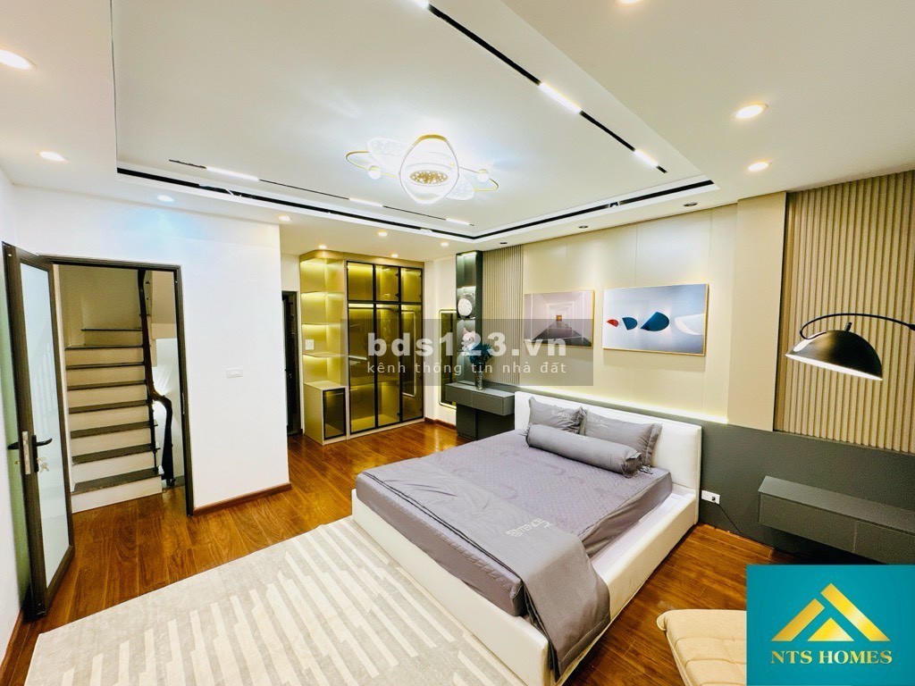 BÁN NHÀ TÂN MAI - NHÀ ĐẸP - NỘI THẤT SIÊU XỊN - 40M2 - 4.8 TỶ