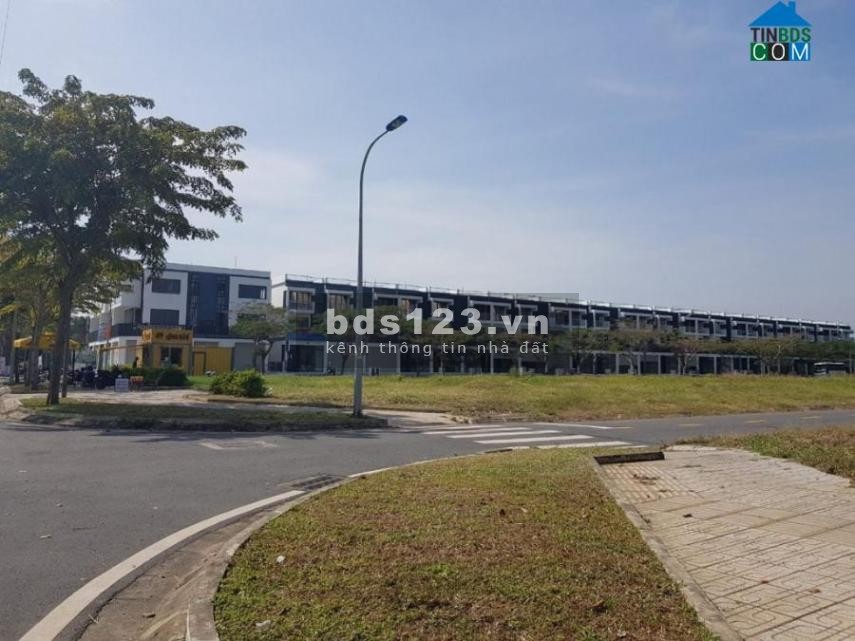 Bán đất mặt tiền đường Nguyễn Xiển - Thành phố Hồ Chí Minh với giá ưu đãi