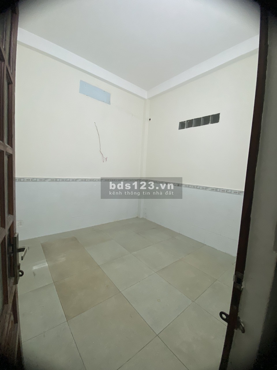 CHO THUÊ MẶT BẰNG + NHÀ NGUYÊN CĂN TRUNG TÂM KCN SÓNG THẦN(DT: 30mx5m)