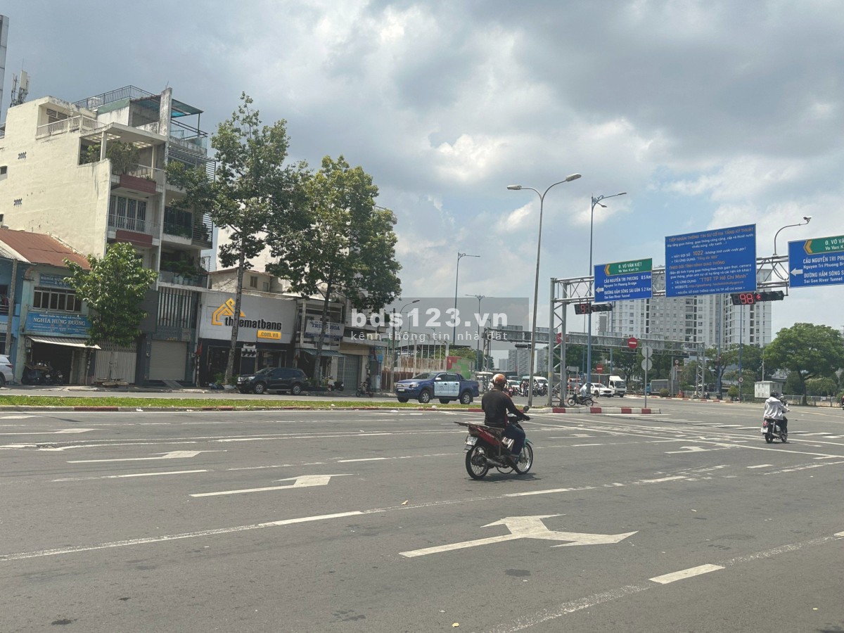 CHO THUÊ MẶT BẰNG KINH DOANH QUẬN 5