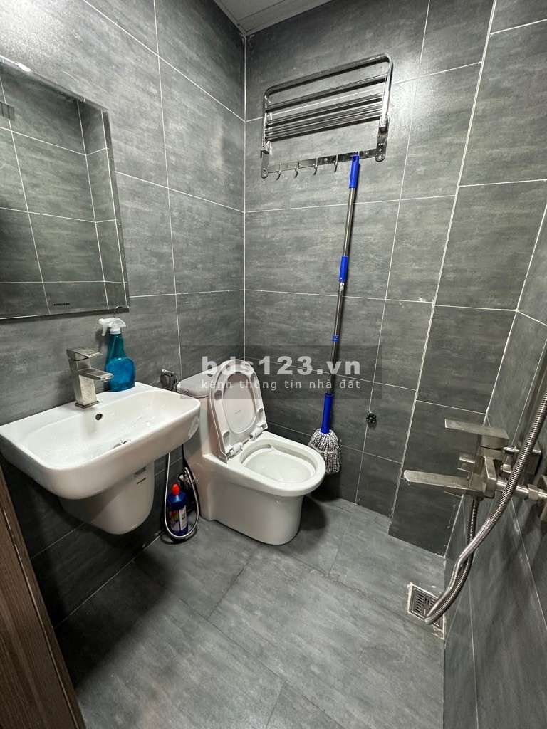 NHÀ ĐẸP PHỐ KIM HOA – GẦN HỒ, GẦN CÔNG VIÊN – LÔ GÓC
