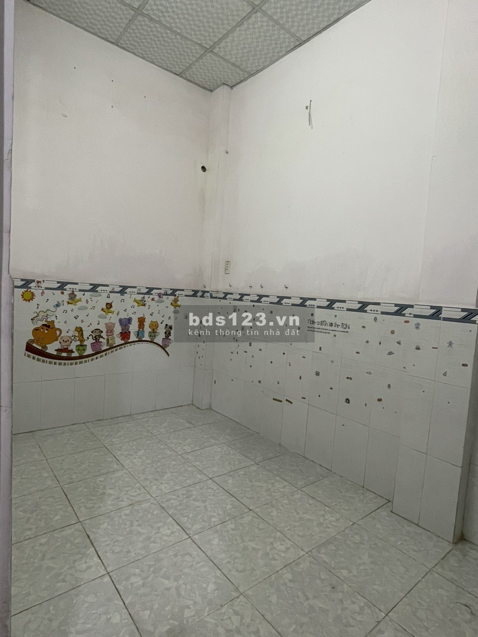 Tìm 1 NAM VÀ 1 NỮ Ở GHÉP NHÀ NGUYÊN CĂN