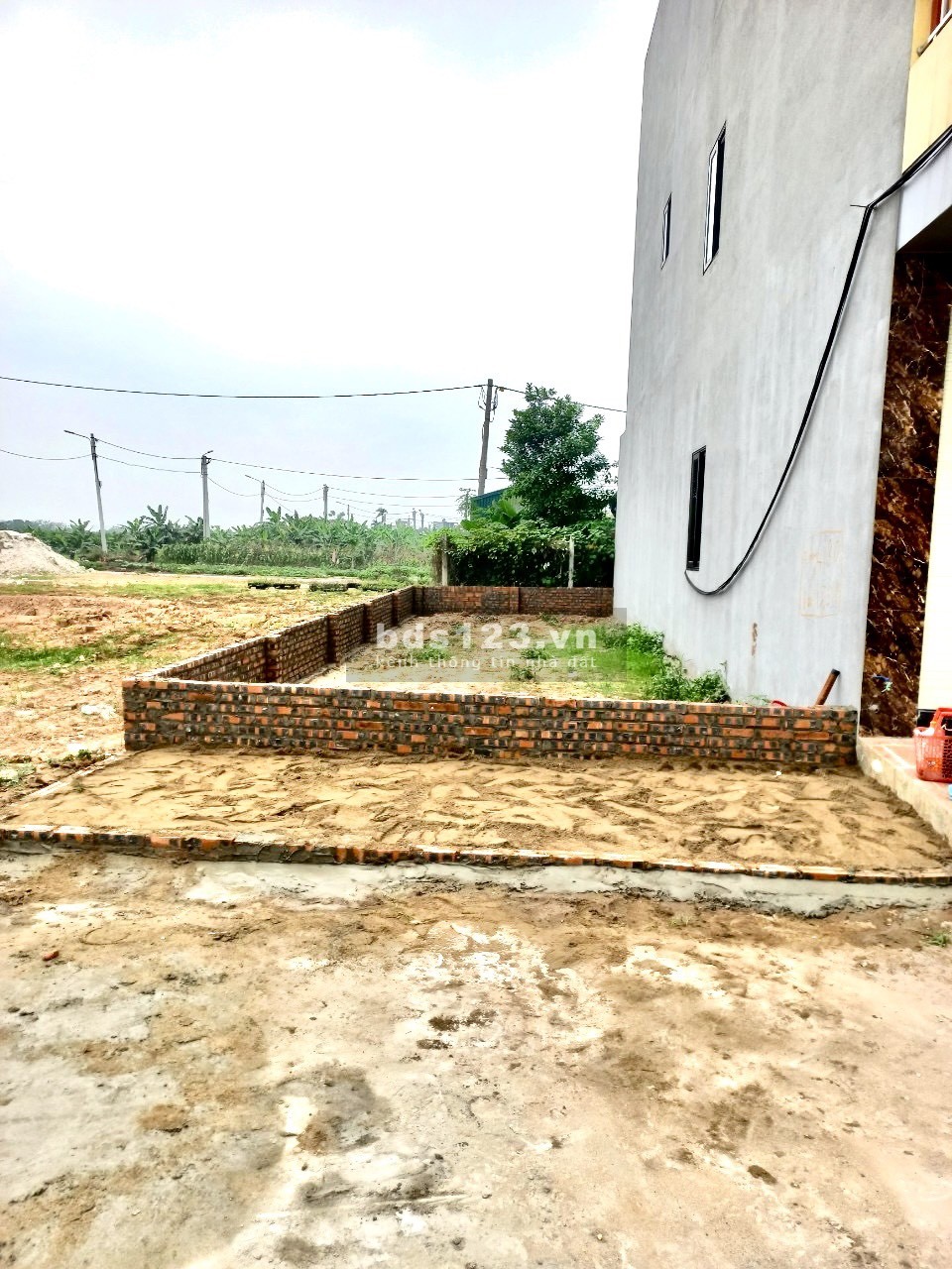 Bán gấp lô đất diện tích 74m2 tại khu đất dịch vụ Lại Yên Hoài Đức