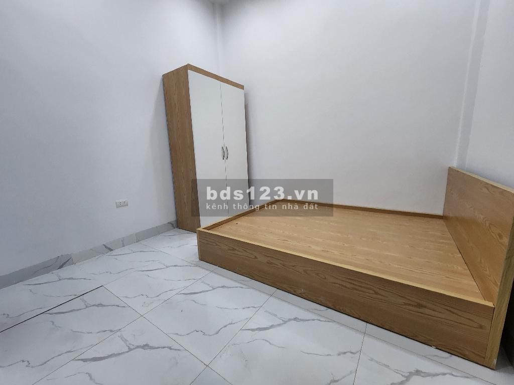 Bán nhà ngõ 68 Cầu Giấy, diện tích 47m2, 4 tầng cho thuê 30 triệu/tháng