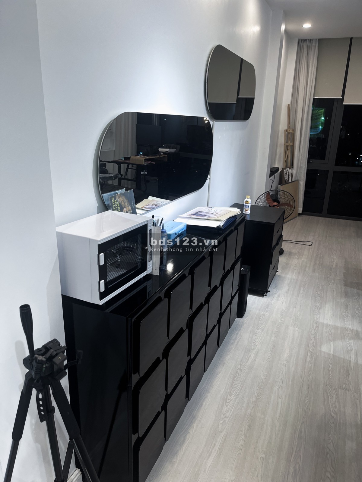 Văn phòng, Studio cho thuê giá rẻ view đẹp, full đồ