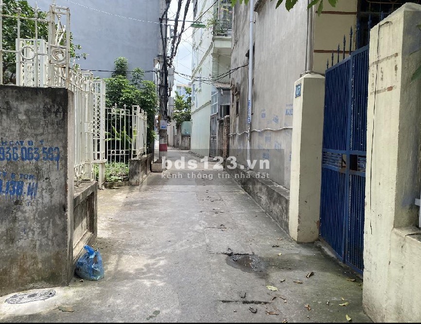 BÁN ĐẤT TÂN PHONG MT 5M 70TR/1M