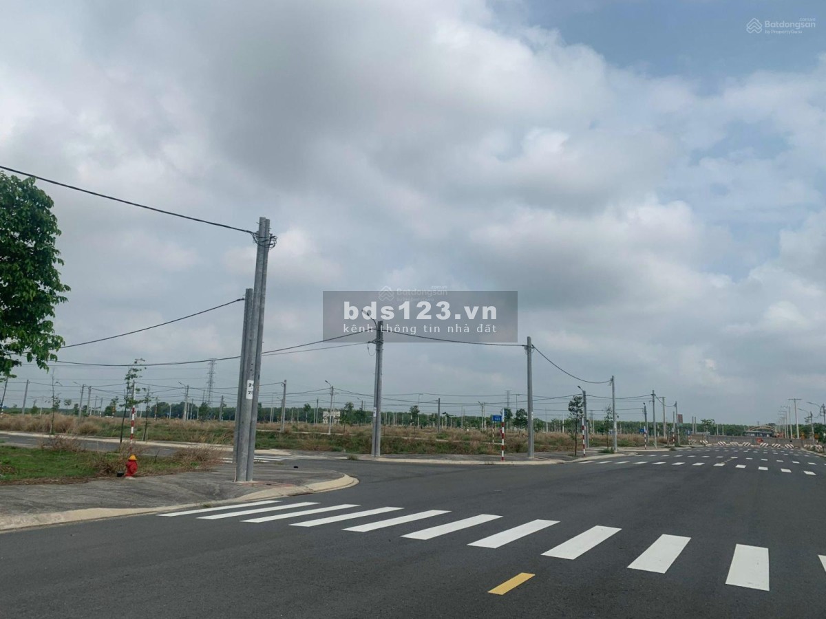 Chính chủ bán gấp lô đất 75m2 thổ cư tại khu nhà ở nông thôn Nam Long 3