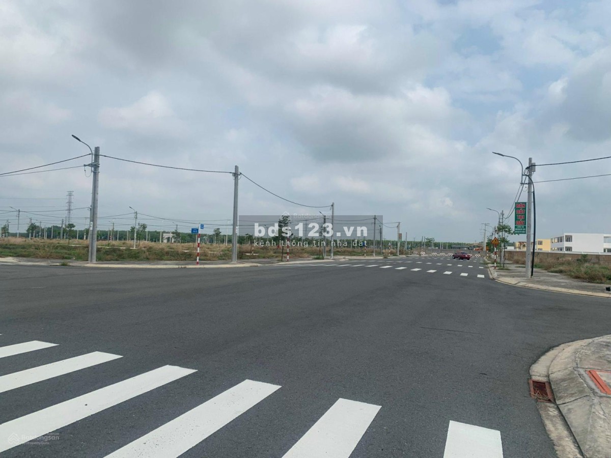 Chính chủ bán gấp lô đất 75m2 thổ cư tại khu nhà ở nông thôn Nam Long 3