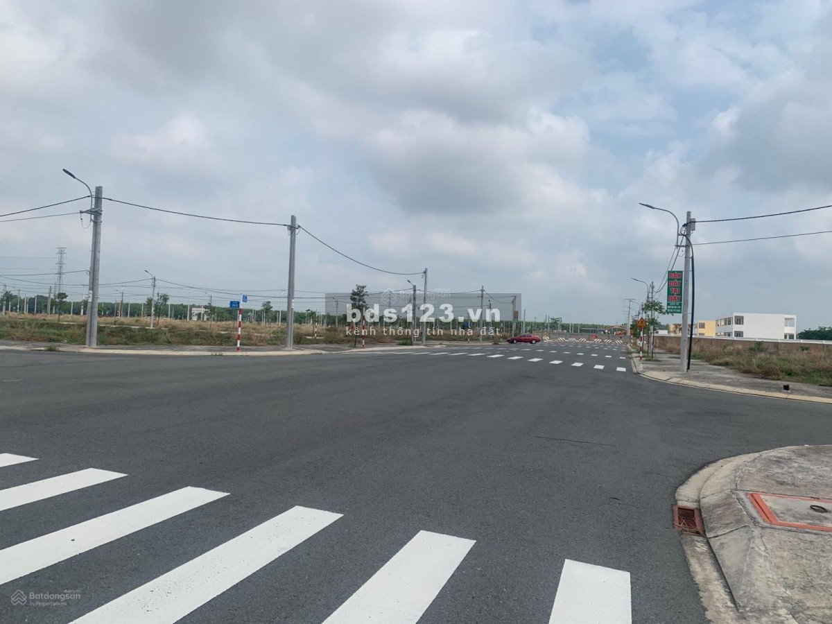 Chính chủ bán gấp lô đất 75m2 thổ cư tại khu nhà ở nông thôn Nam Long 3