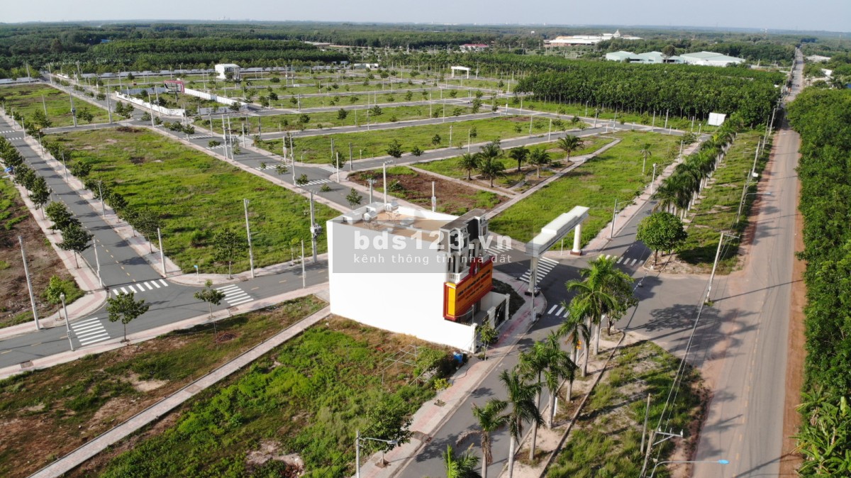 Chính chủ bán gấp lô đất 75m2 thổ cư tại khu nhà ở nông thôn Nam Long 3