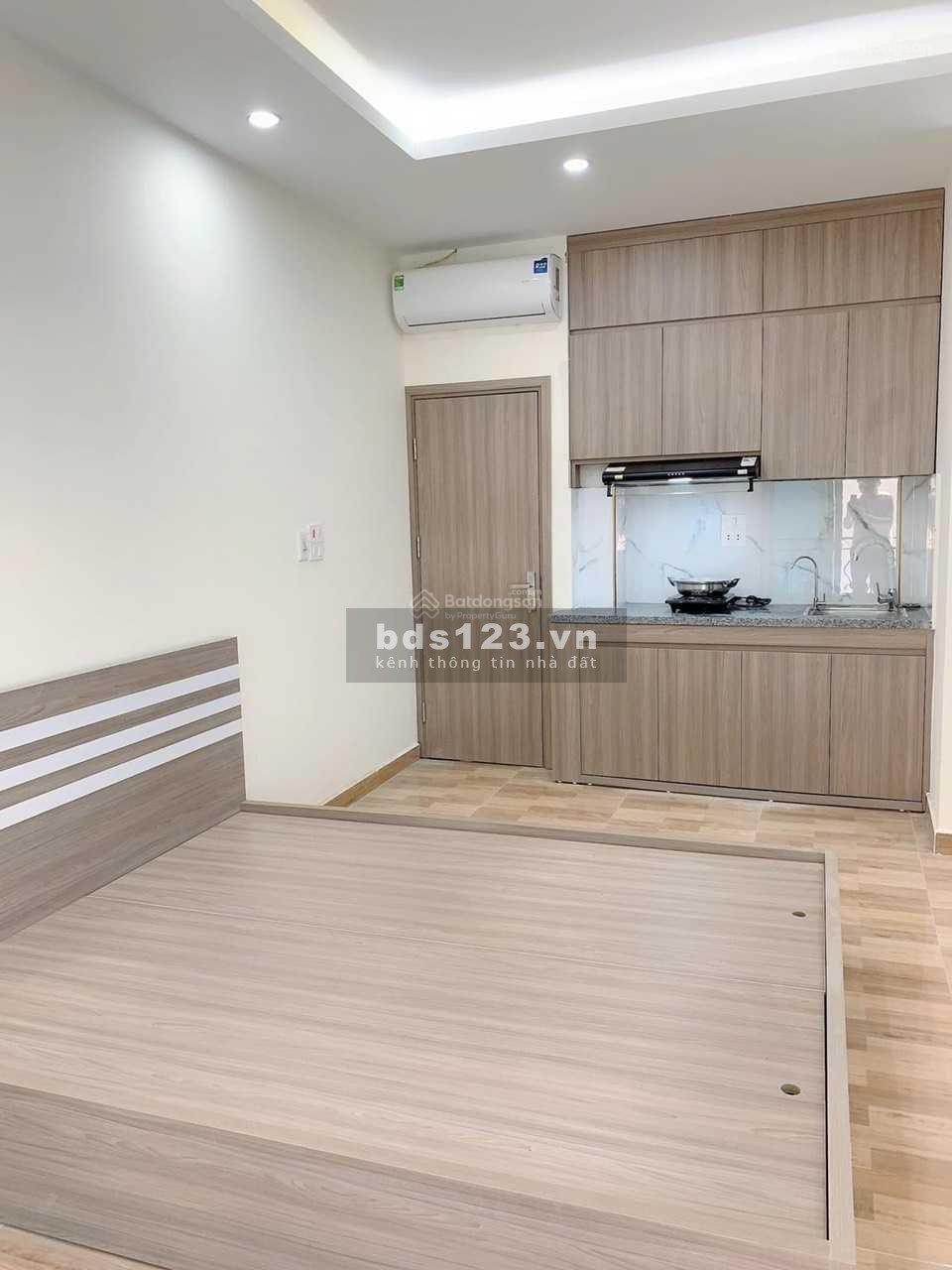 Chính chủ cần bán căn nhà Cầu Giấy, giá bán 8,2 tỷ, mặt tiền 4 m, diện tích 40m2