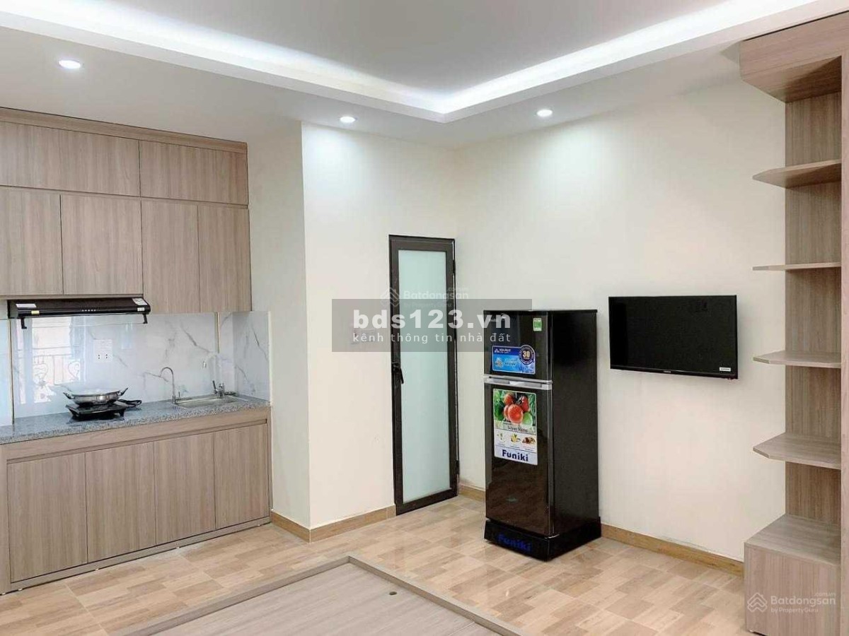 Chính chủ cần bán căn nhà Cầu Giấy, giá bán 8,2 tỷ, mặt tiền 4 m, diện tích 40m2