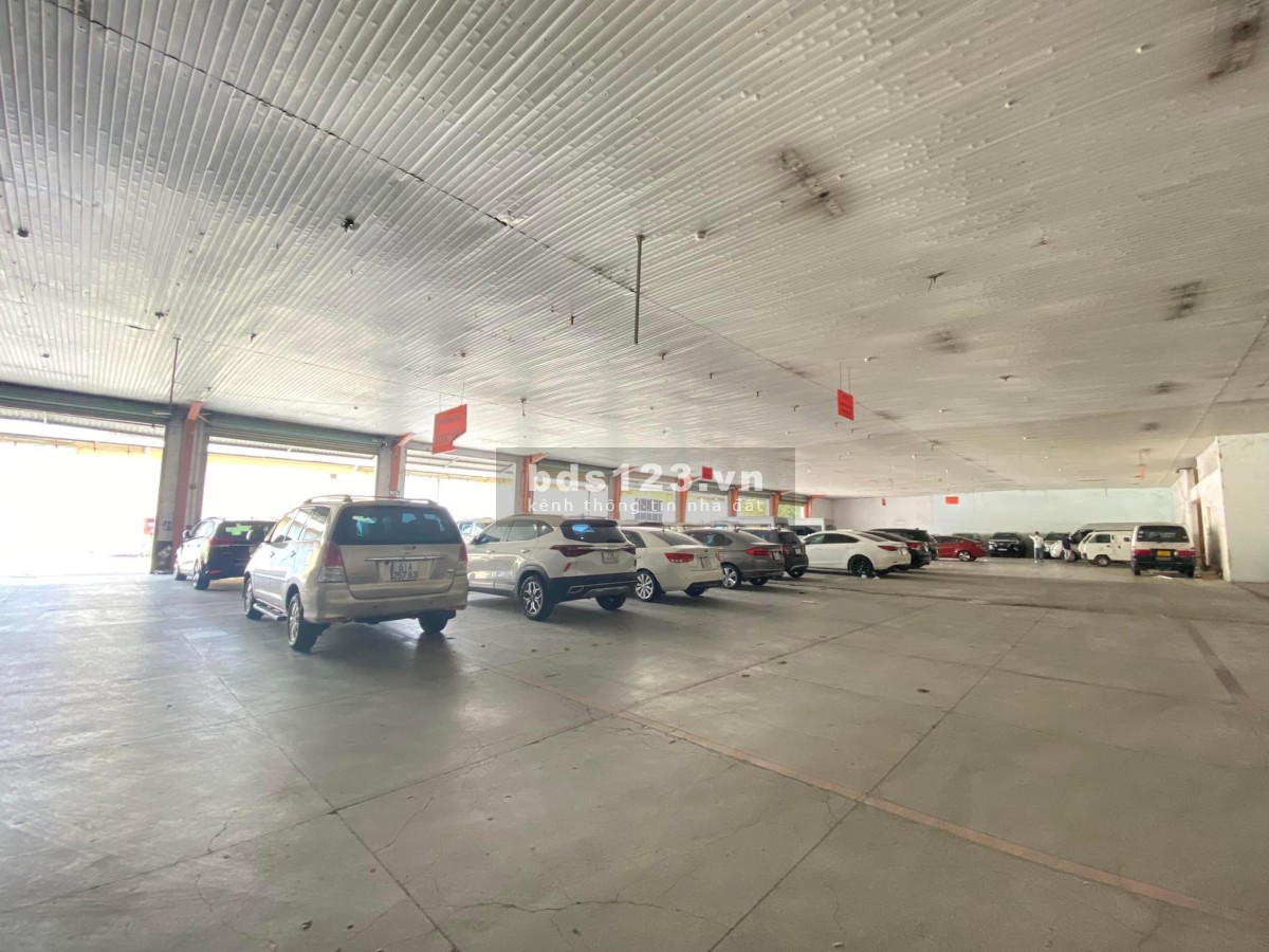 2.200m2 kho GIÁ RẺ NHẤT KHU VIP sb TÂN SƠN NHẤT- Lưu kho mát. Trạm sạc. Trạm Tc, VP đại diện...