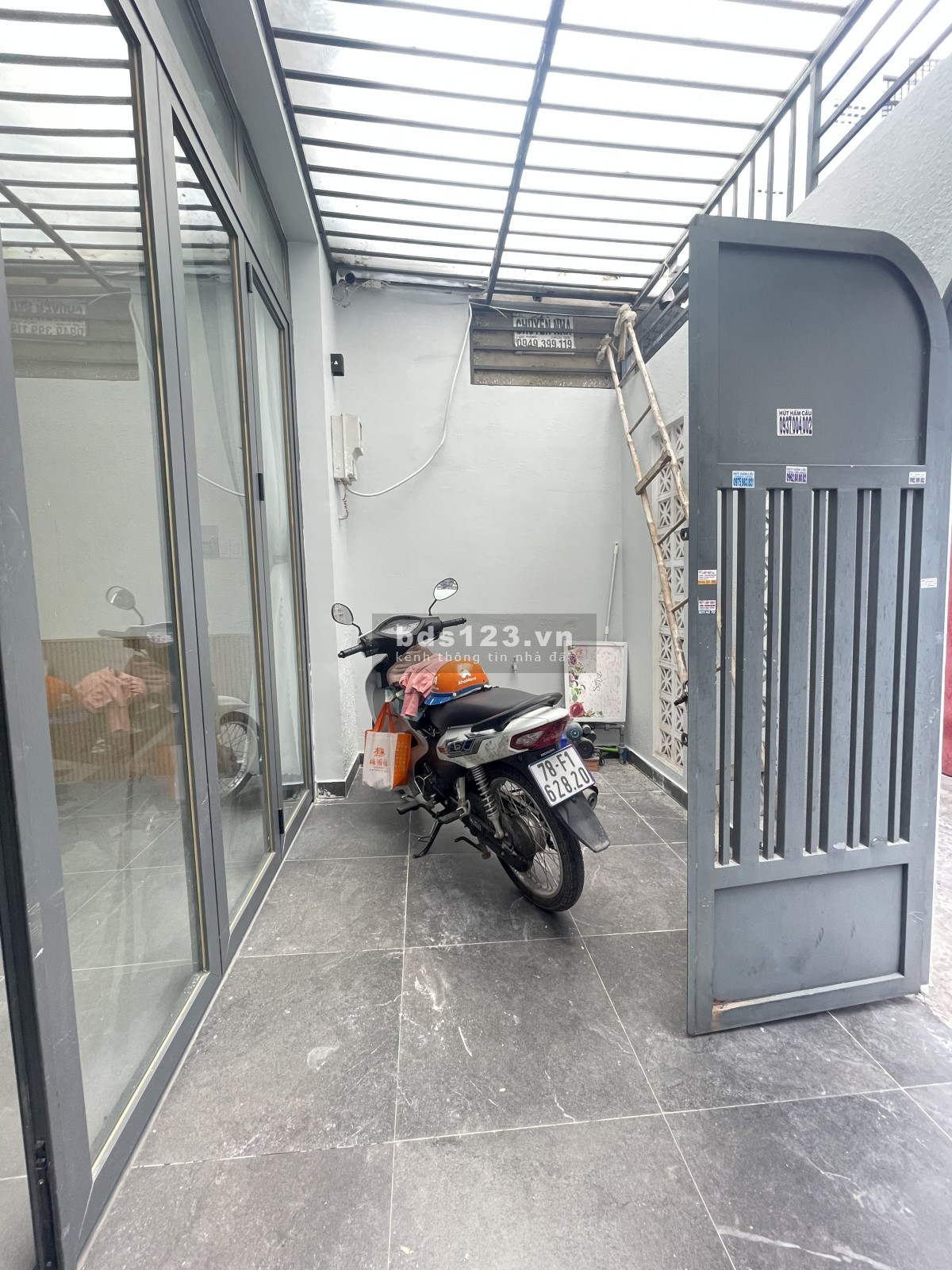 RẺ NHẤT KHU VỰC, nhà thông TÂY THẠNH, TRƯỜNG CHINH, Tân Phú, NHÀ ĐẸP, BAO NỘI THẤT