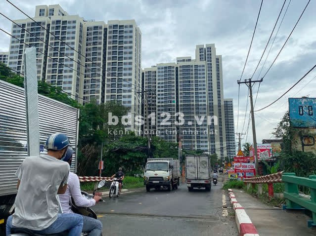CẦN BÁN GẤP đất mặt tiền đường Nguyễn Xiển - Thủ Đức Vị trí đẹp thuận tiện kinh doanh giá siêu hời
